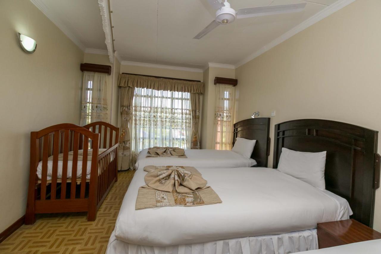 Fahari Gardens Hotel Nairobi Bagian luar foto