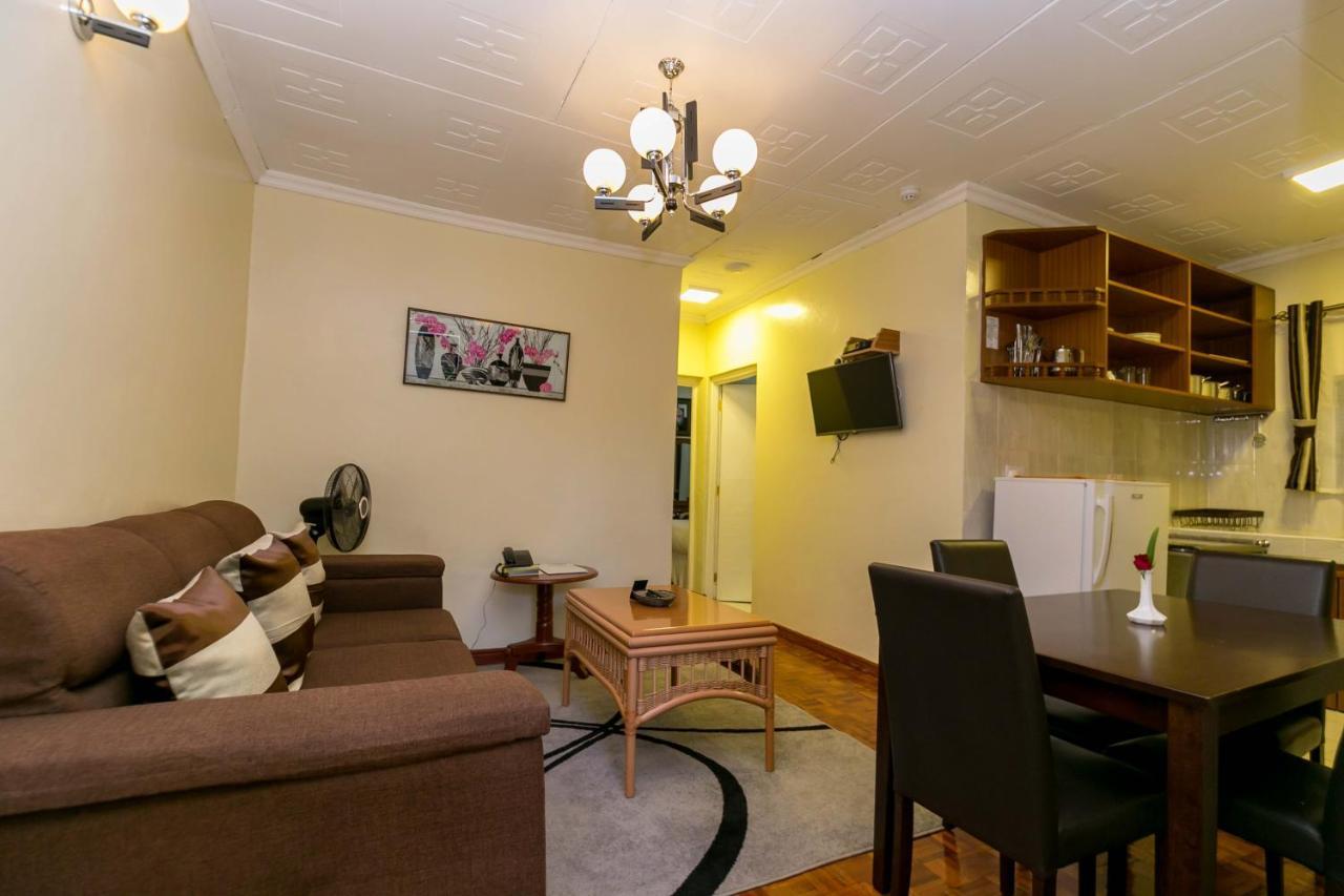 Fahari Gardens Hotel Nairobi Bagian luar foto
