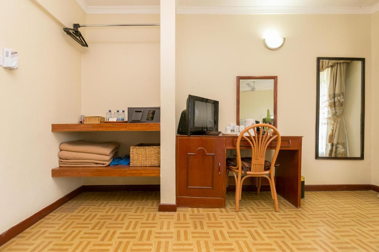 Fahari Gardens Hotel Nairobi Bagian luar foto