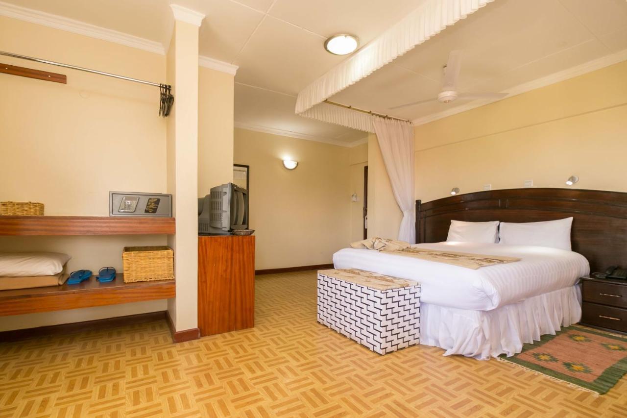 Fahari Gardens Hotel Nairobi Bagian luar foto