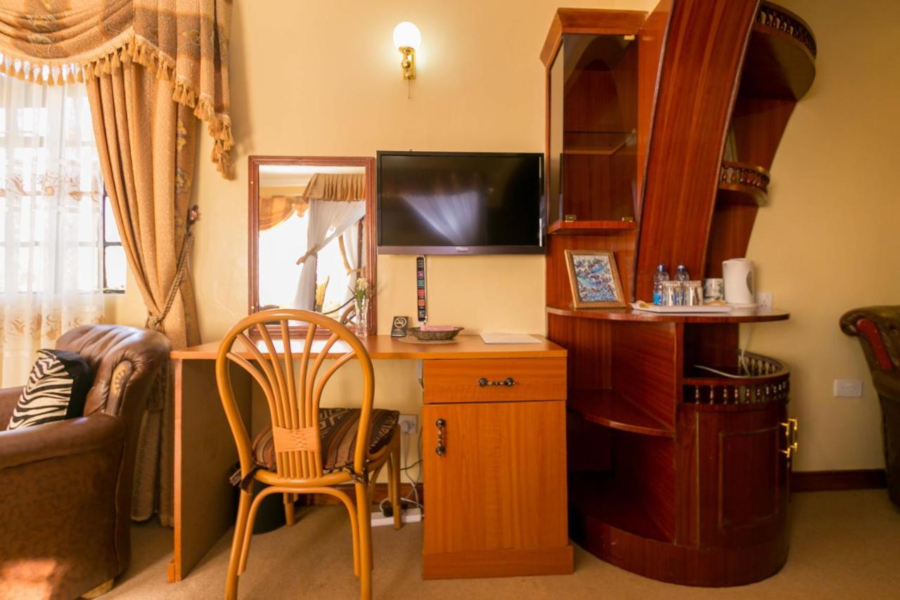 Fahari Gardens Hotel Nairobi Bagian luar foto