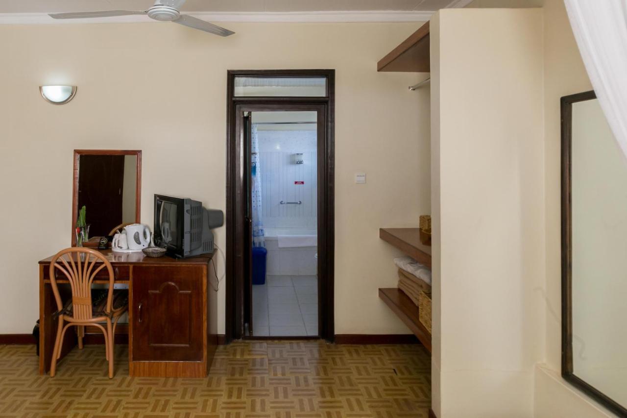 Fahari Gardens Hotel Nairobi Bagian luar foto