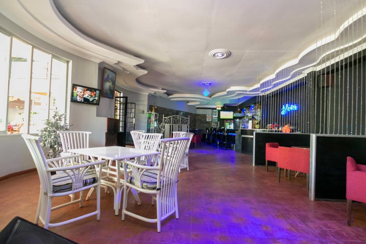 Fahari Gardens Hotel Nairobi Bagian luar foto
